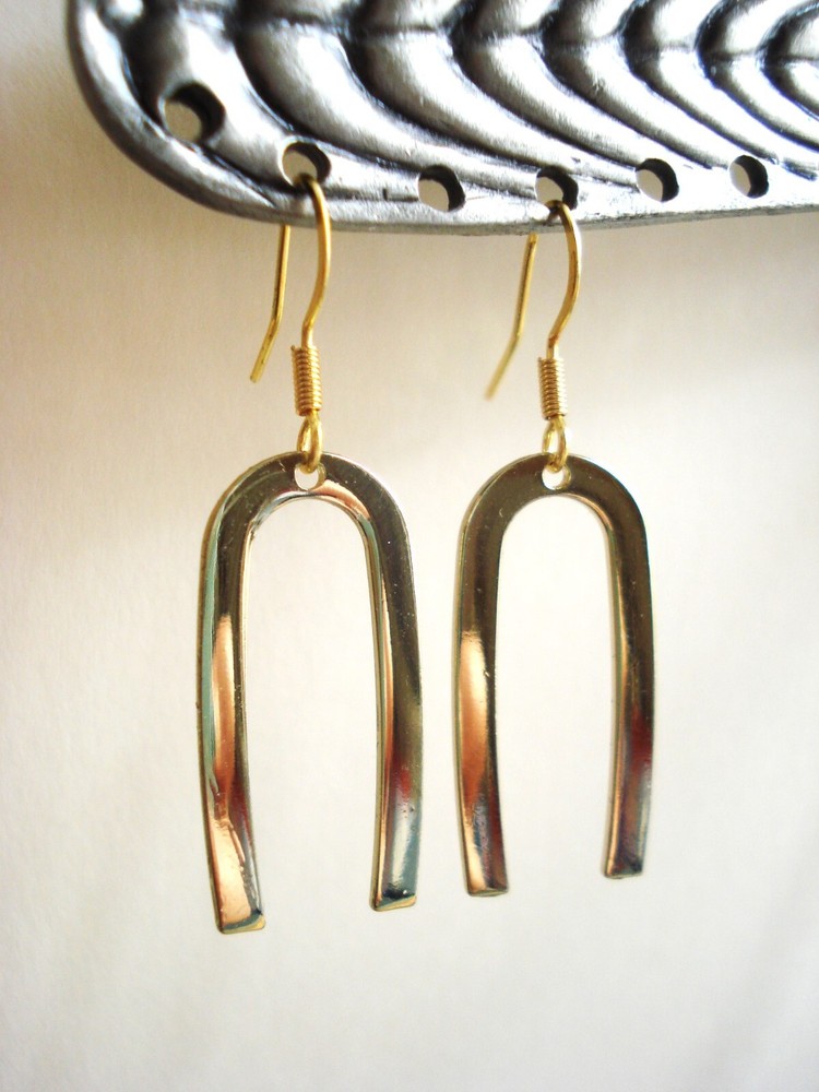 1 3/4″ Drop Dangle Inverted U Design Gold Plated Brass Earrings