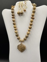 GOLD WIRE WRAPPED PICTURE JASPER HEART PENDANT NECKLACE EARRING SET