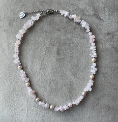 ROSE QUARTZ Chips FRESHWATER PEARLS Beaded Choker Necklace 16” Stainless Steel