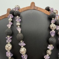 Vtg Boho Lava Rock Amethyst Gemstone Chip Silver Tone Rose Bead Long Necklace