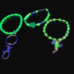 Uranium glass bead 3 stretch assorted bracelet set toggle and charms 7″ handmade