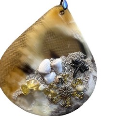 HANDMADE & ECO- FRIENDLY HORN PROTECTIVE CHAIN AND PENDANT