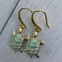 Min Favorit Turquoise & Cream Enamel Sea Turtle Gold Pl Artisan Drop Earrings
