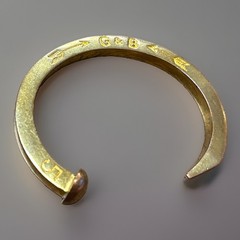 Le Beau «Limited Edition» G&B «Nail Head» Cuff Antique Brass Small —(H)