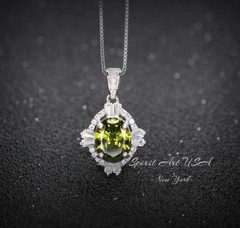 Peridot Necklace – Oval Cut – Sterling Silver Green Peridot Pendant – 2 CT