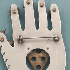 Thomas Mann Hand Brooch Vintage Techno-Romantic Mixed Metals Signed 3.25″