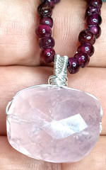 rose quartz necklace with Garnet beads adjusteble necklace.