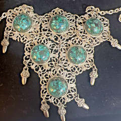 Unbranded Metal Silver Color and Agate Turquoise and Multicolor Stone Necklace