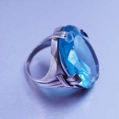 Size 3.5, vintage Sterling 925 silver handmade cocktail ring with blue glass