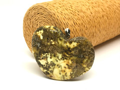 Amber Pendant Heart Gift Raw Carved Baltic Stone Love Symbol Talisman 13,5g 647