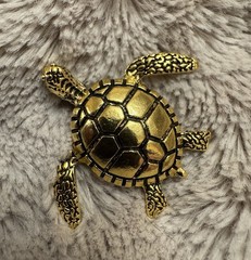 Sea Turtle Pure Copper Statue Pin Artisan Figurine Brooch Good Luck Decor NEW