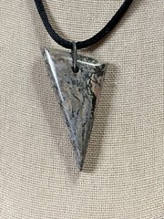Rhodonite Pendant 51 X 27 X 6 mm, 18″ Nylon Cord BP-122
