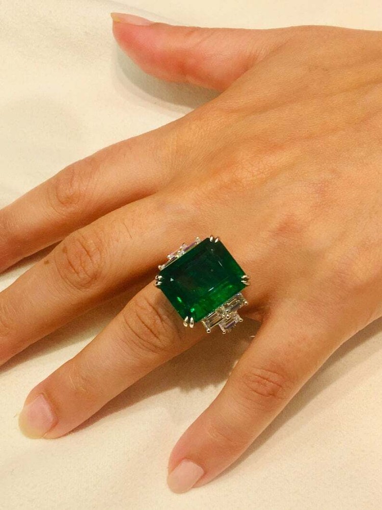 14.23CT Green Emerald Cut Emerald With Clear CZ Accents Engagement Gorgeous Ring