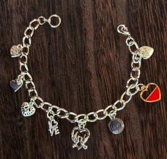 Hand Made Charm Bracelet Silver Tone Chain 7-1/2” Love& Heart Charms
