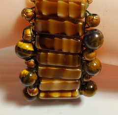 Handcrafted United States Brown Art Glass Wide Bead Toggle Clasp 7.5″ Bracelet