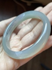 巴西冰玉髓 56 Mm 飘花 Natural chalcedony Agate Bangle