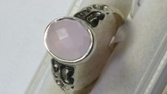 CHARMING NATURAL ROSE QUARTZ IN .925 STERLING SILVER RING SIZE 8.25-8.5!