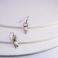 Vintage GLV two tone Sterling 925 silver handmade earrings w/ freshwater pearl