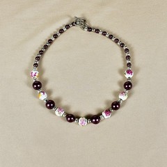 Vintage Artisan Handmade Painted Rose Bead Necklace Purple Toggle Clasp 18in A29