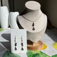 Black Onyx Pearl Earrings, Tourmaline Gray Crystals, Edgy, Minimalist, Casual