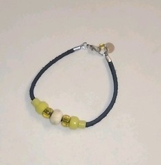 Bracelet Yellow Glass & Bone Beads, Leather Cord, Beads Made By Native Americans