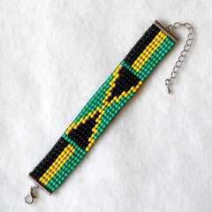 Jamaica Jamaican flag bead bracelet, handmade, adjustable length, 30% to charity