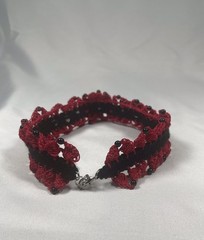 Vintage Handmade Goth Crochet Red & Black Choker Necklace by Odythia