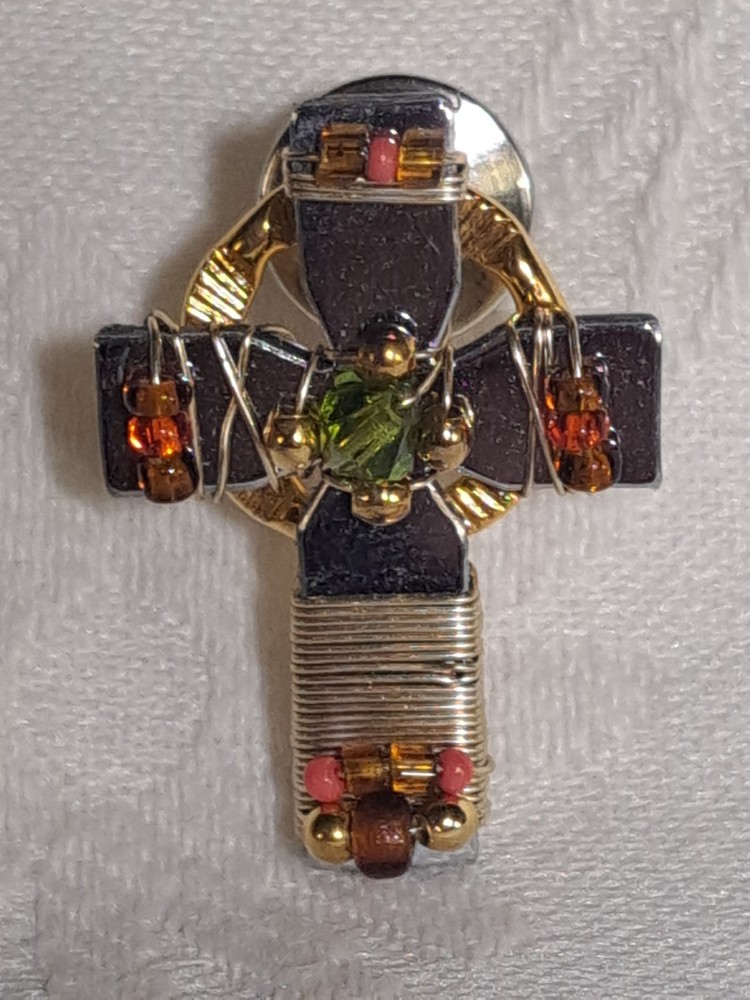 Rare HTF Signed LIZTECH Artisan Jewelry 2002 Celtic Cross Pin Tack Retired