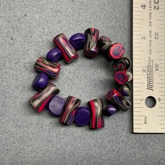 Polymer Clay Stretch Bracelet 7 In Beaded Purple Red Black Gray Swirl Handmade
