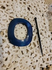 Hand Crafted India Wooden Shawl Pin Knitting Surina Wooden Blue «O»