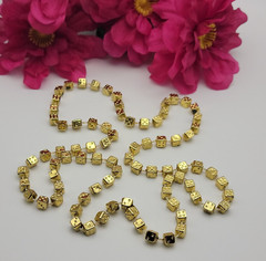 Las Vegas Dice Chain Link Necklace 30″ Continuous Gold Tone Aluminum 5.3 mm