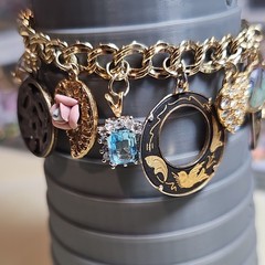 Handmade Gold Tone Cable Chain Charm Bracelet Heart Toggle Dangle Vtg Charms