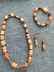 Murano Glass Look Beaded Necklace Earrings Bracelet Set Beige Carmel Magnetic Cl