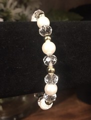 Tracie Burke Bracelet Crystal And Faux Pearls With Toggle Clasp