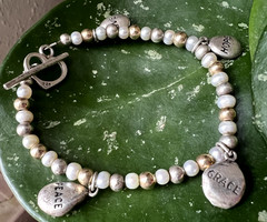 CUTE vintage PEACE GRACE HOPE LOVE sterling silver charm bracelet 7.5″ 17g .925