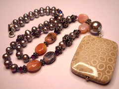 Artisan Gemstone, Pearl Coral Pendant Beaded Silvertone Necklace 18/24″