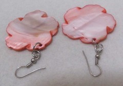 Vibrant Coral Pink Dyed Shell 1.5” HIBISCUS FLOWER Dangle GoldTone Hook Earrings