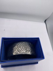 Salisbury Pewter November Birthday Cuff Bracelet Chrysanthemum With Box