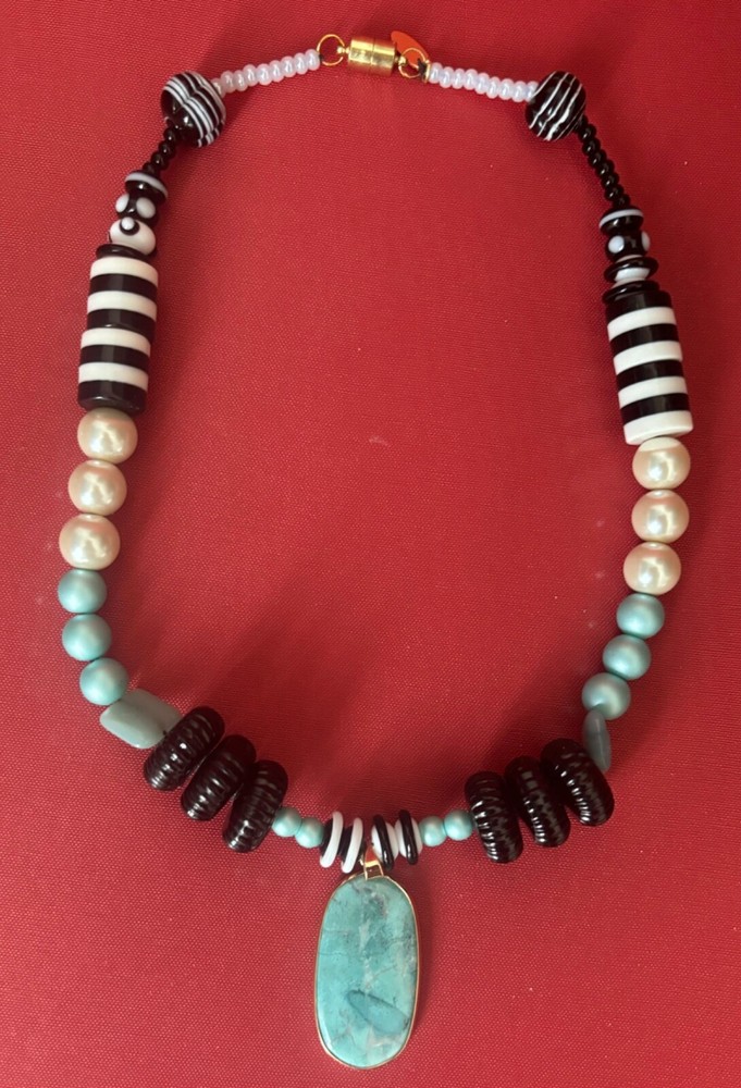 artisan necklace jewelry stones glass lampwork new black white blk wht tur