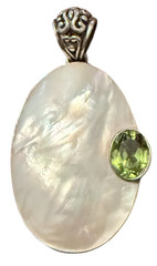 925 Sterling Silver Real Mother-Of-Pearl & Peridot Gem Oval Pendant Lg Statement