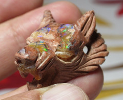 FIRE OPAL CARVING WOLF PENDANT CRYSTAL HEALING NECKLACE BEAD MINIATURE SCULPTURE