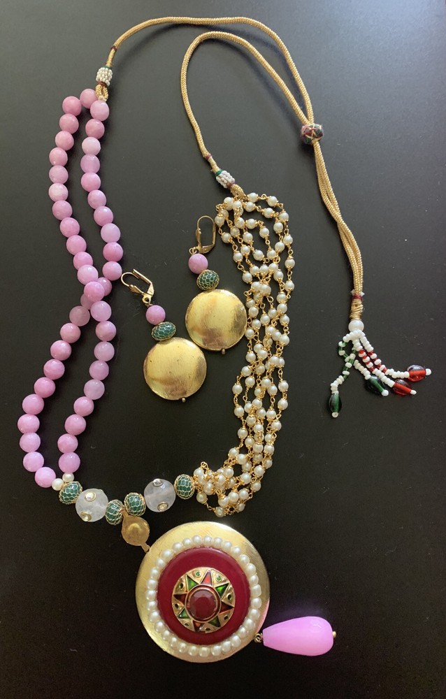 Earring And Necklace Set – New Without Tags.