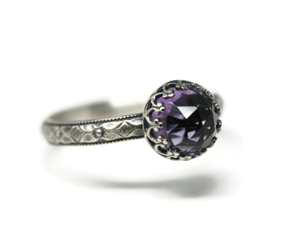 8mm Rose Cut Amethyst Ring Symmetrical Flower Crown V925 Sterling Silver