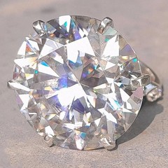 20Ct Certified White Diamond Solitaire Ring ! No Tariffs , Free Diamond Studs