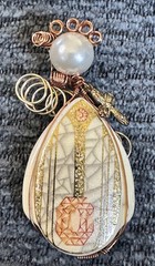 Sweet Artisan Copper Wire Angel With Wings And Cross Pin Brooch 3 Inches Tall