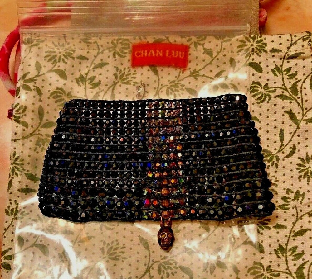CHAN LUU SWAROVSKI CRYSTAL BEADS SKULL CHARM CUFF WRAP BRACELET NEW GORGEOUS