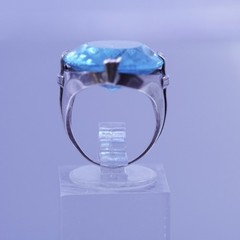Size 3.5, vintage Sterling 925 silver handmade cocktail ring with blue glass