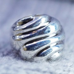 Size 5.5, vintage Sterling 925 silver handmade ring, modern ribbed band
