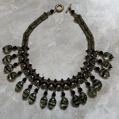 Handmade Seed Bead Gold Black Green Glass? Bead Dangle Collar Chocker Necklace