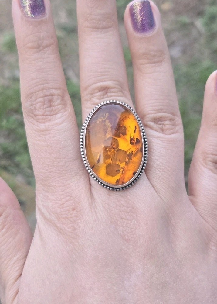Lisa J Designs Amber Bee Honeybomb Ring